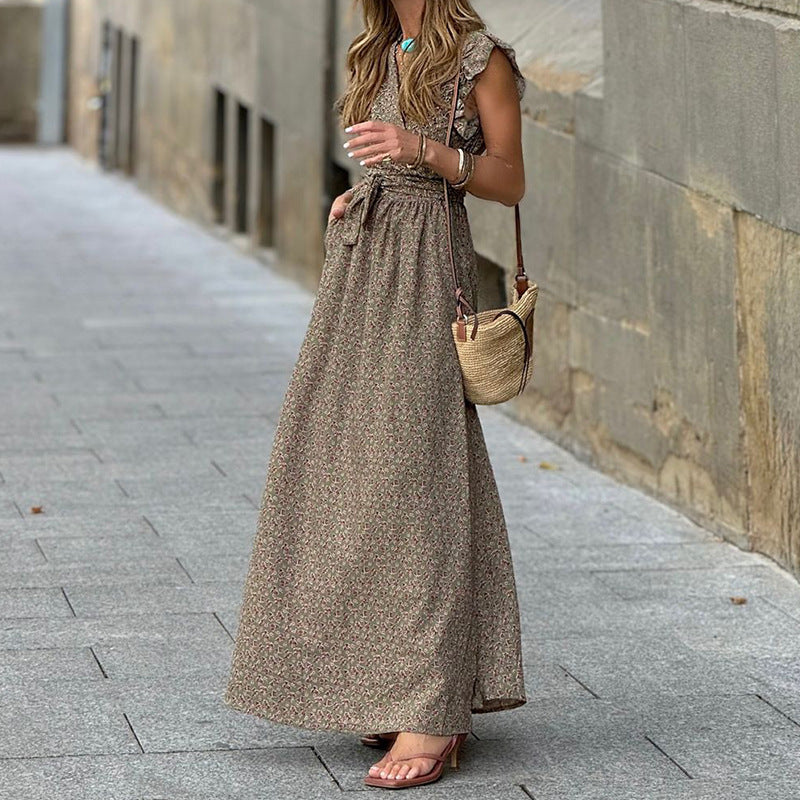 Élégance Coton – Robe mi-longue col V manches volantées fleurs