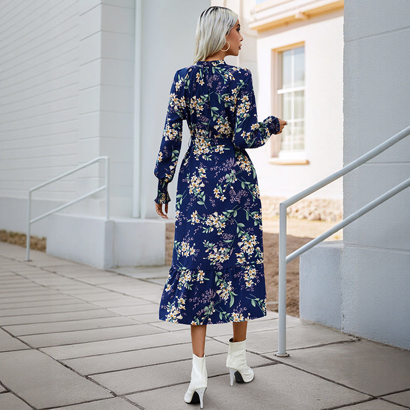 robe fleurie en polyester par elegancewear – douce, stylée et taille haute